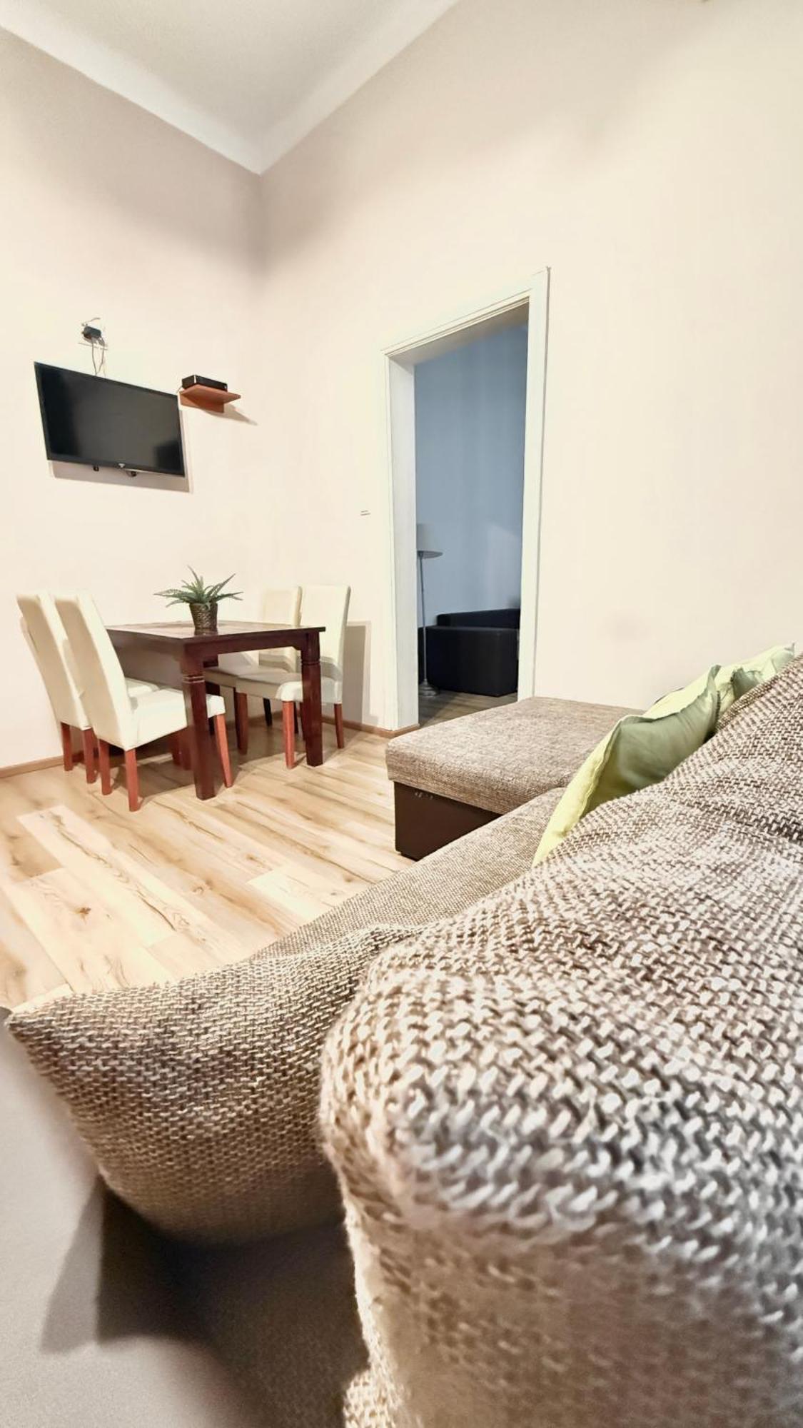 City Centrum Fashionstreet Apartman Apartment บูดาเปสต์ ภายนอก รูปภาพ
